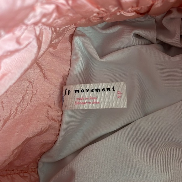 Light pink short - Picture 3 of 3